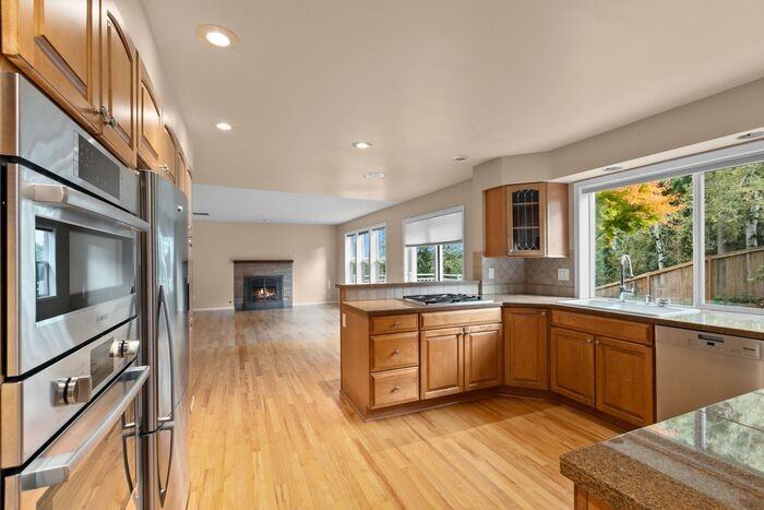 12644 Se 79th Ct - Photo 2 of 50