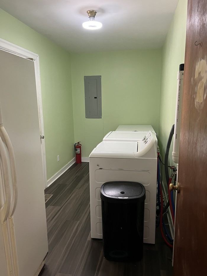 418 Starke Dr - Photo 4 of 18