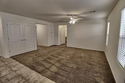 1305 W Vuelta Arvizu - Photo 5 of 14