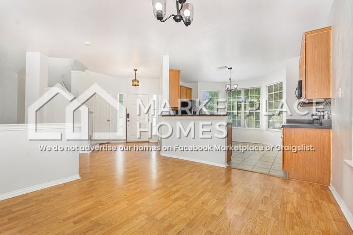 10329 Nantucket Dr - Photo 6 of 23