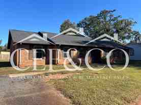 102 Colebrook Ct #A - Photo 1 of 1