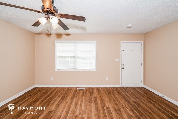 1676 Brewster Rd - Photo 4 of 12