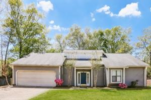 featured image of 316 Helmsley Dr