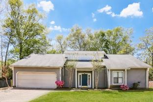 316 Helmsley Dr - Photo 1 of 1