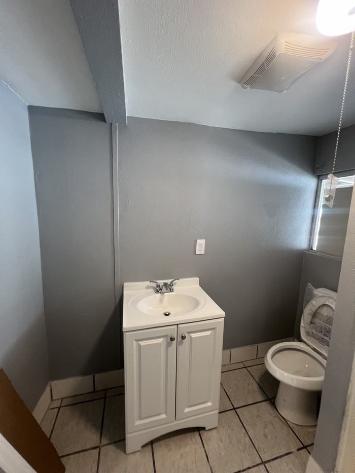 8818 Bandera Street - Photo 3 of 7