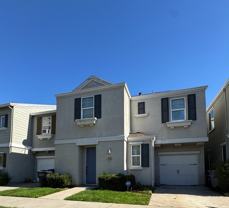 2448 Boxwood St - Photo 1 of 1