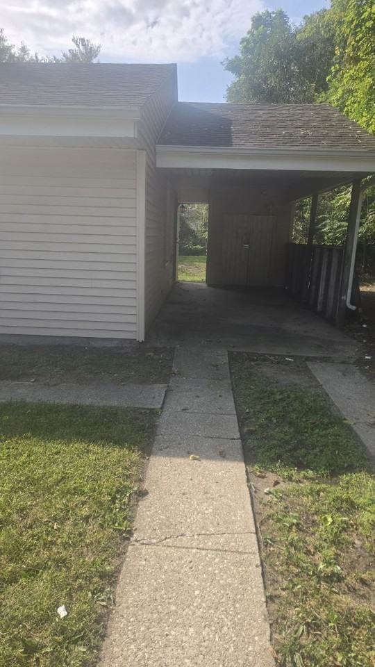 3829 East 13th Avenue - Photo 2 of 10