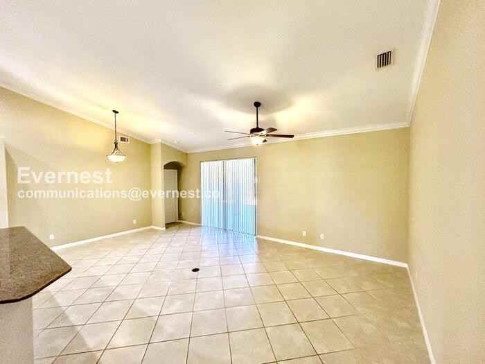 13012 49th Ln E - Photo 3 of 48