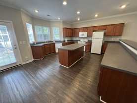 205 Molly Ct - Photo 1 of 1