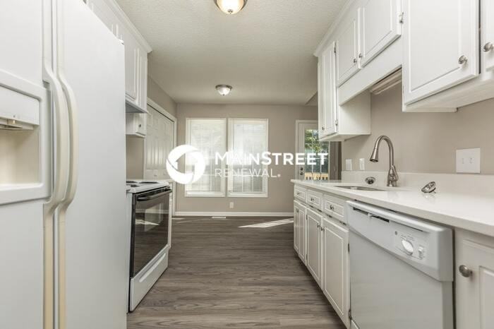 1410 Mandolin Place - Photo 6 of 16