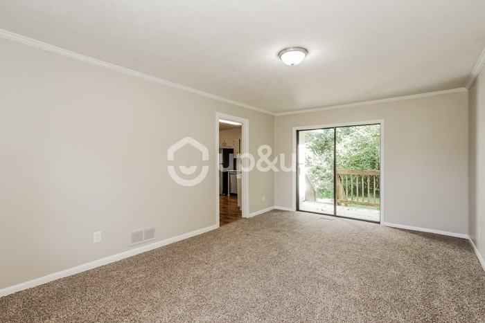 511 Carlton Rd - Photo 6 of 15