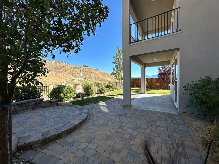 3310 Vincinato Drive - Photo 6 of 33