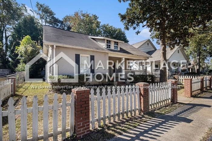 1638 Mercer Avenue #A - Photo 4 of 27