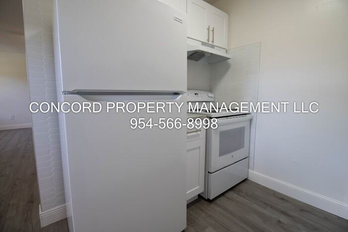 1507 Argyle Dr #206 - Photo 2 of 19