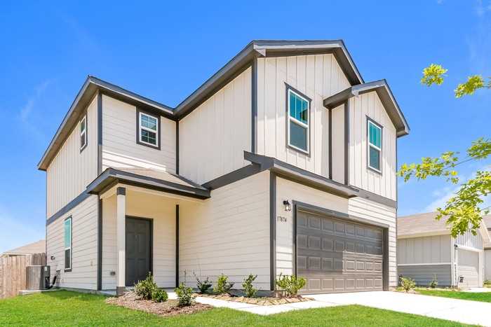 17874 Plow Horse Ln - Photo 2 of 15