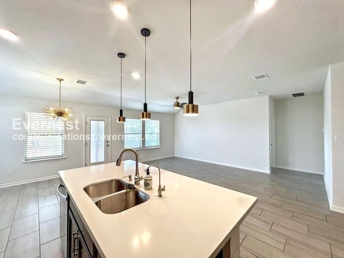 12002 Benetto Aly - Photo 5 of 22