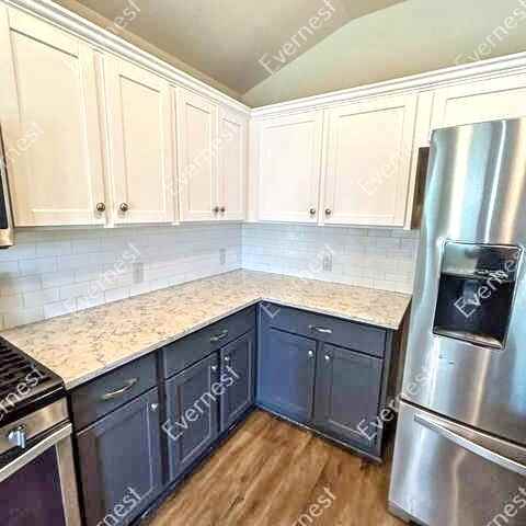 1208 Willowbrook Dr - Photo 4 of 26