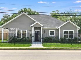 6701 Paris St - Photo 1 of 1