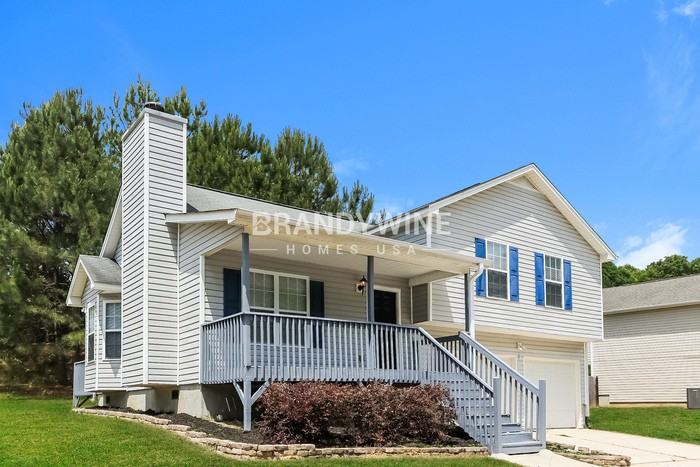 216 Remmington Court - Photo 2 of 20