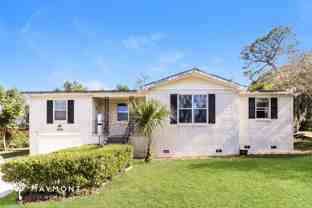 9915 Campus Ave - Photo 1 of 1