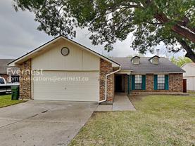 2117 Newbury Dr - Photo 1 of 1