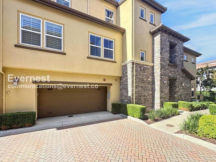 644 Heligan Ln #4 - Photo 2 of 22