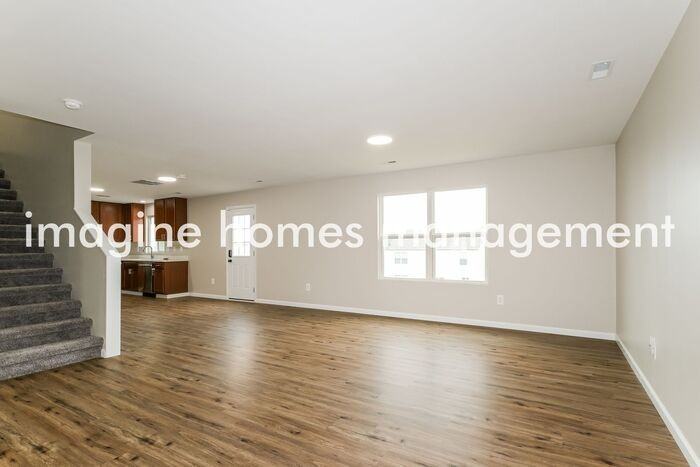 712 Rabbit Run Dr - Photo 5 of 20