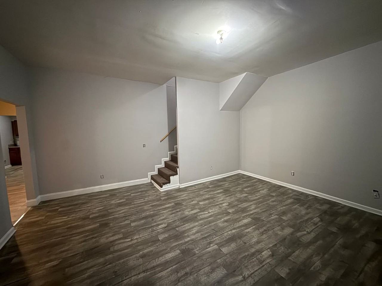 615 5th Ave E - Photo 4 of 15