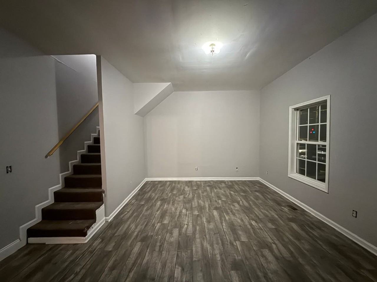 615 5th Ave E - Photo 5 of 15