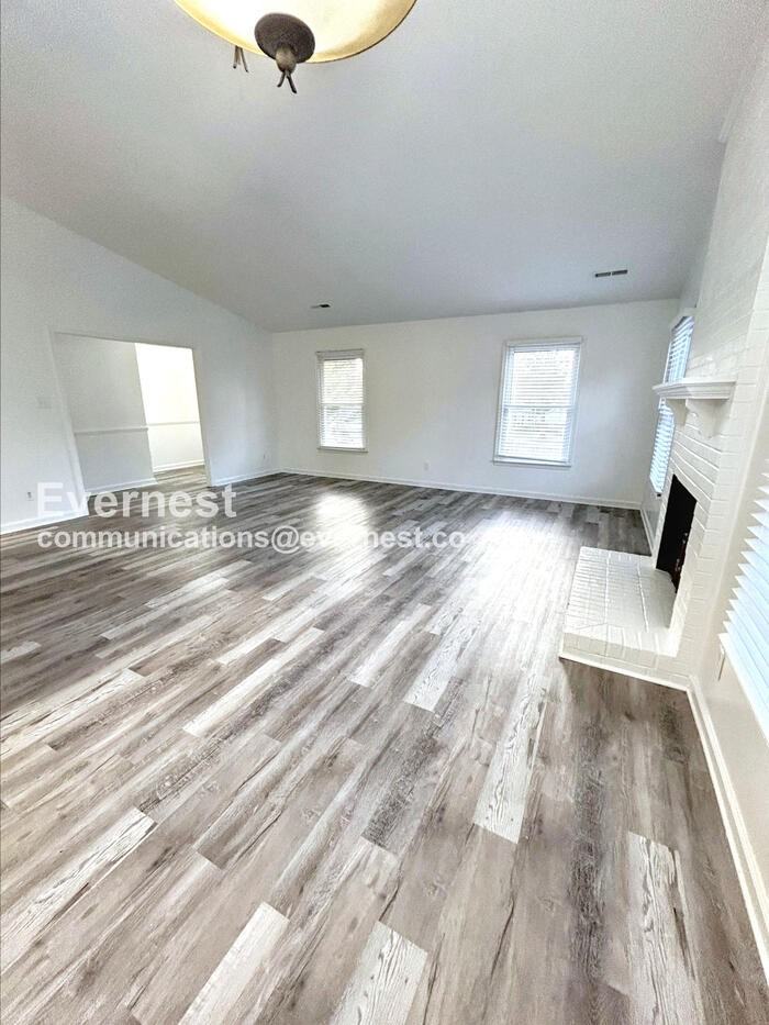 5202 Harrod Ct - Photo 6 of 21