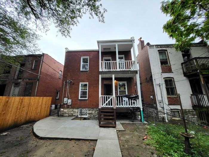 4555 Mary Avenue #1stFL - Photo 4 of 30