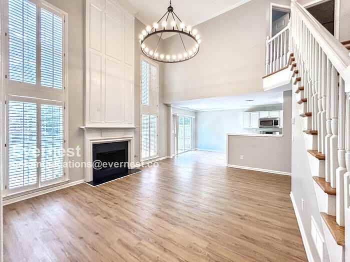 2576 Alvecot Cir Se - Photo 6 of 30