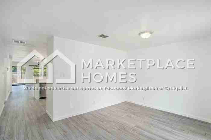 9734 Ceremony Cove - Photo 4 of 31