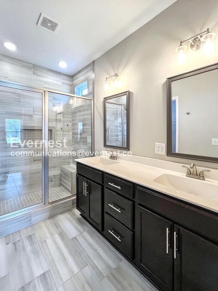 829 Marksman Ct - Photo 7 of 24