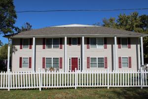 featured image of 400 E Main St #4