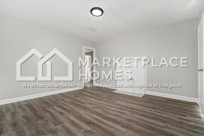 1385 1385 Eason St SW - Photo 5 of 23