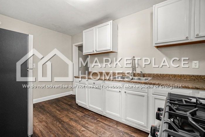 1385 1385 Eason St SW - Photo 6 of 23