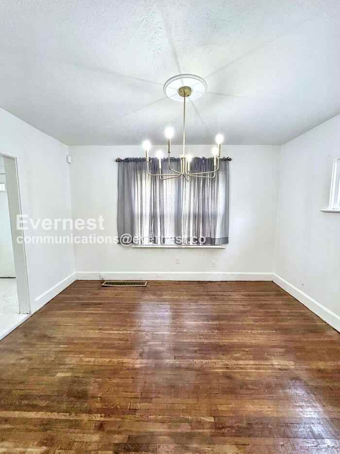 16007 Elderwood Ave - Photo 6 of 19