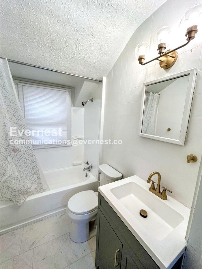 16007 Elderwood Ave - Photo 7 of 19