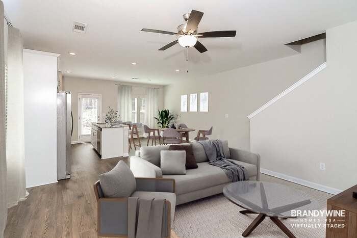 101 Crestview Way - Photo 3 of 32