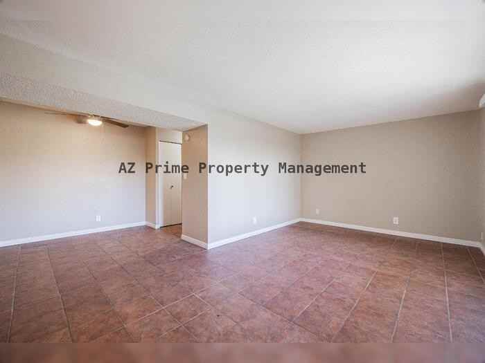 2411 W Hazelwood St #278 - Photo 4 of 21