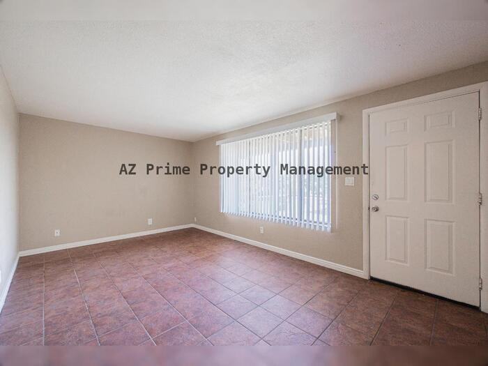 2411 W Hazelwood St #278 - Photo 5 of 21