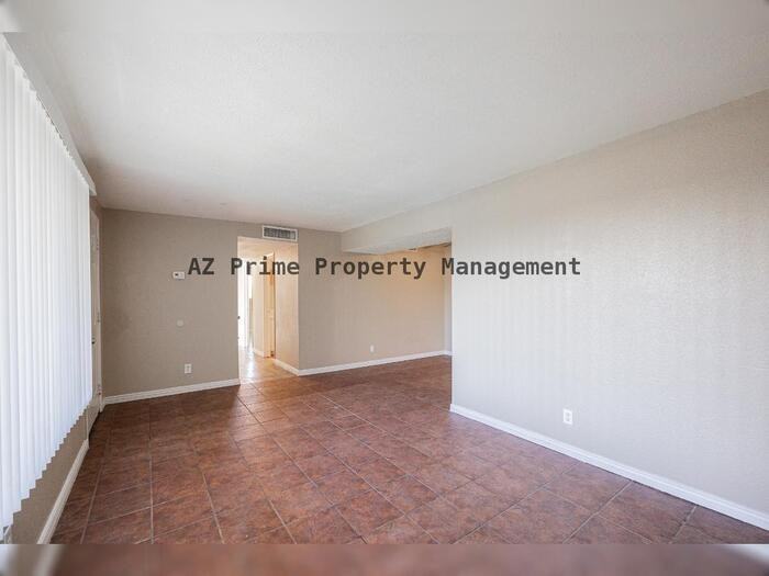 2411 W Hazelwood St #278 - Photo 7 of 21