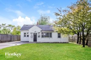 featured image of 113 N Metropolitan Ave