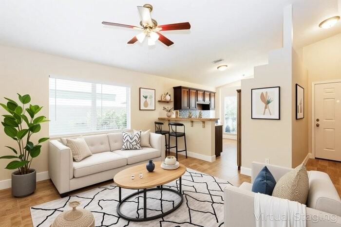 2218 Justin Ave - Photo 4 of 20