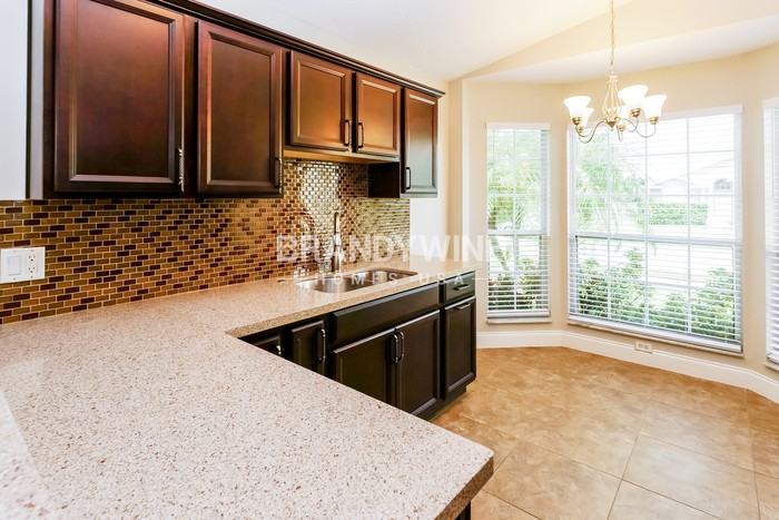 2218 Justin Ave - Photo 7 of 20