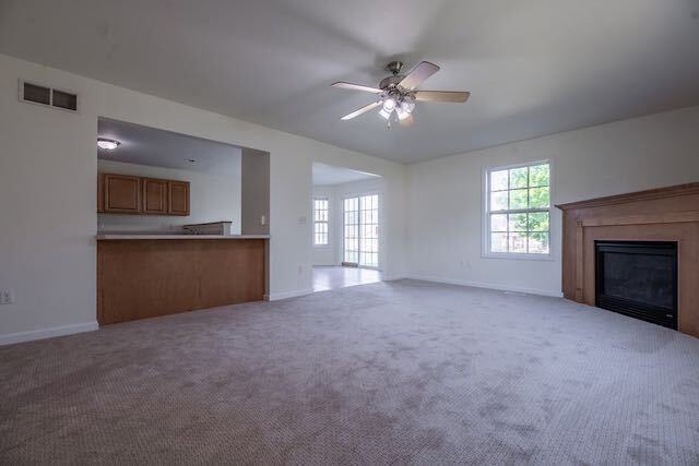 1611 West Geneva Road - Photo 6 of 34