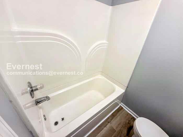 1406 17th Ave S #3 - Photo 7 of 17