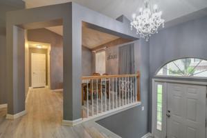 featured image of 2301 N Cromwell Ct