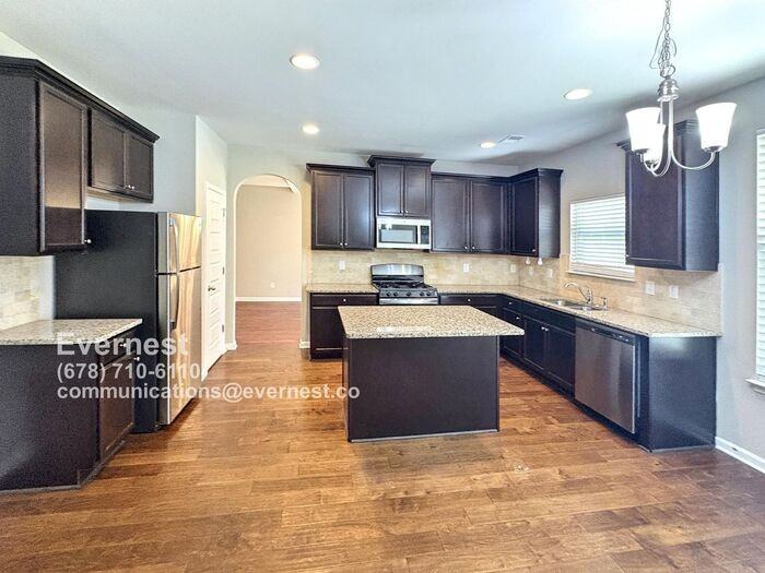 3177 Alhambra Circle - Photo 3 of 31